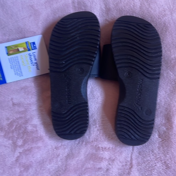 Brand New, Never Worn, Maseur Sandals - Picture 8 of 8